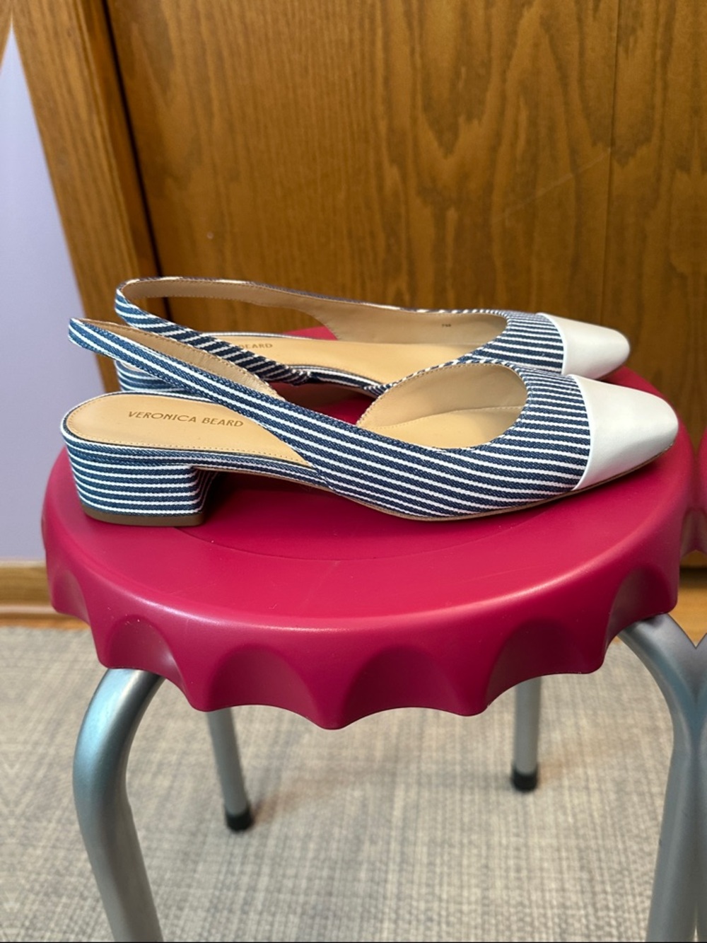 Veronica Beard Cecile Pinstripe Slingback Shoes size 7. - Picture 13 of 14